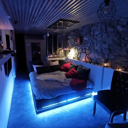 Sweet Loft Grenoble-love Avec Jacuzzi & Sauna