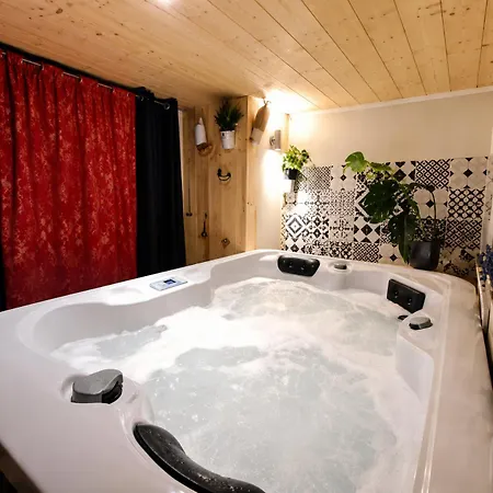 Sweet Loft Grenoble-love Avec Jacuzzi & Sauna * 그르노블